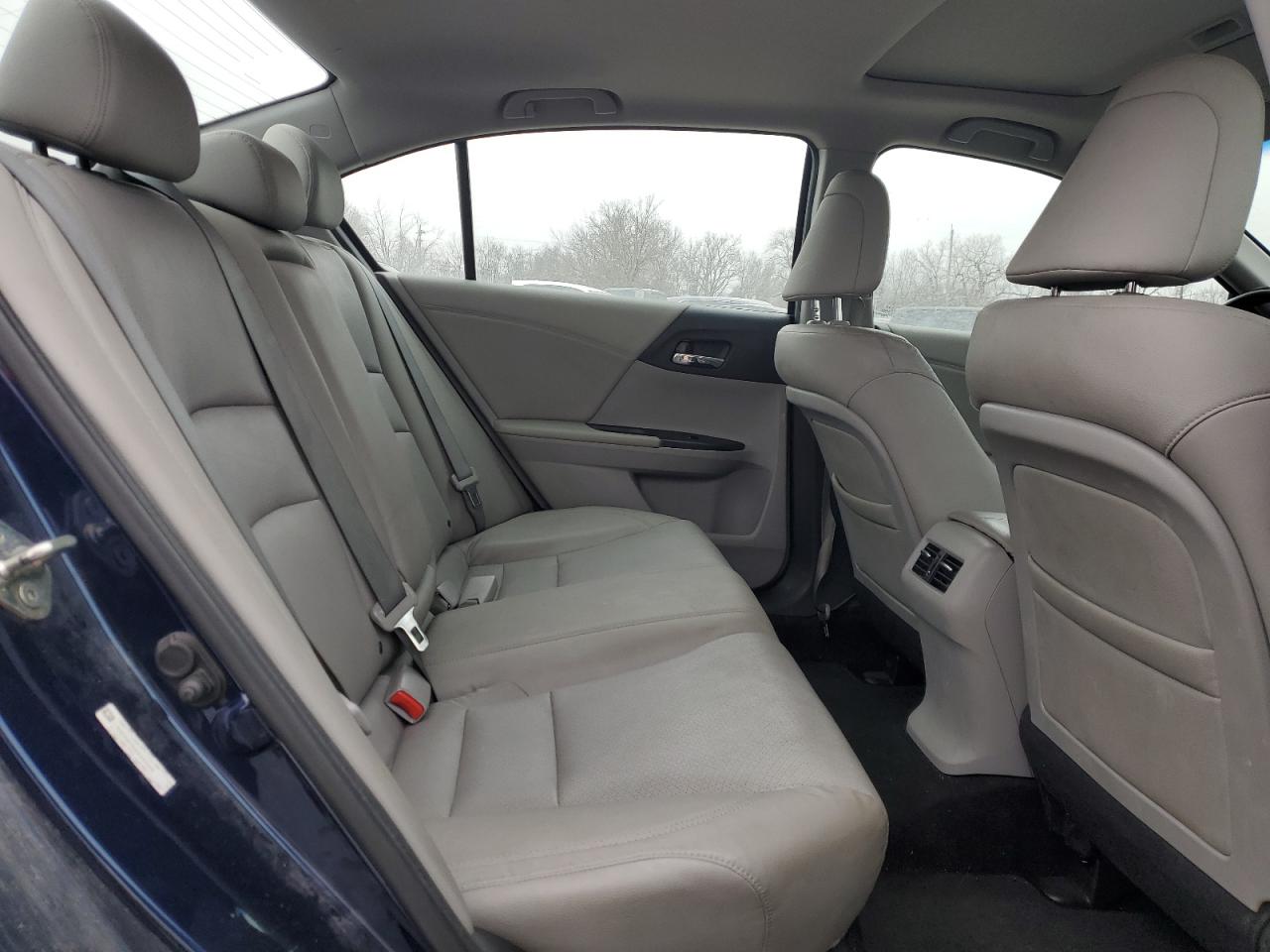 2014 Honda Accord - Image 10
