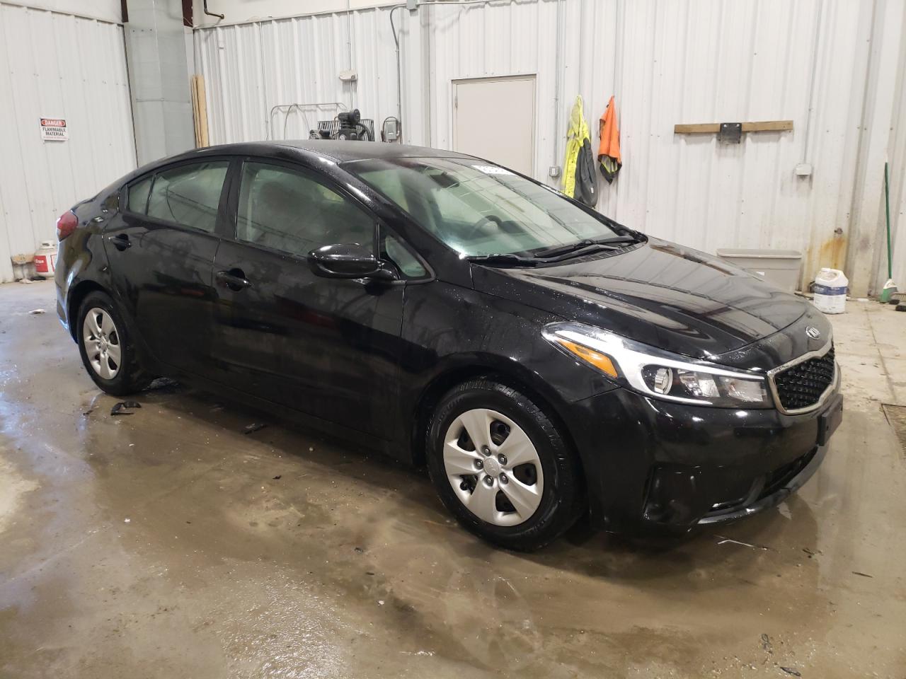 2018 Kia Forte - Image 4