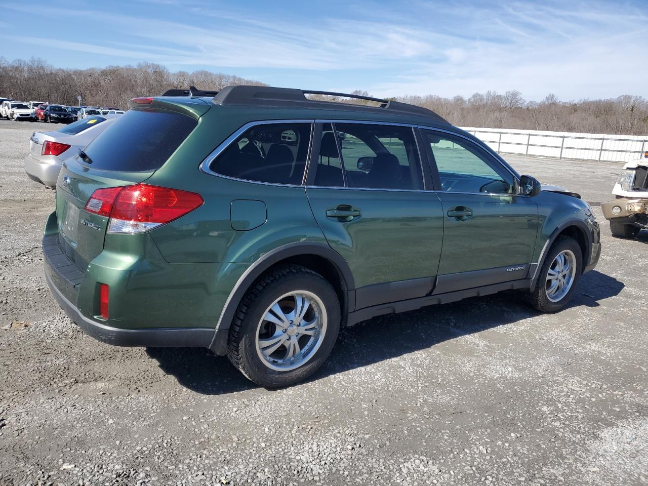 2013 Subaru Outback - Image 3