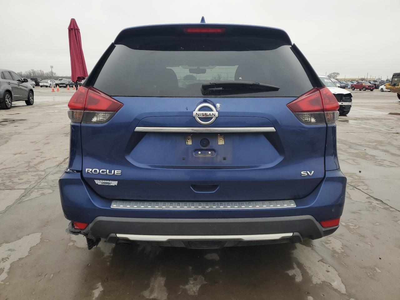 2018 Nissan Rogue - Image 6