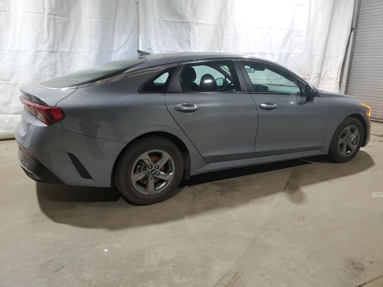 2022 Kia K5 - Image 3