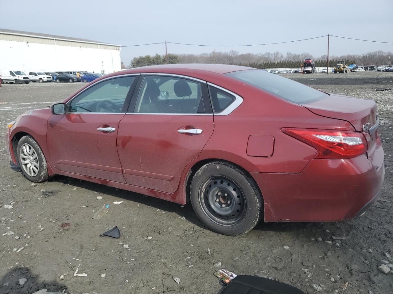 2016 Nissan Altima - Image 2