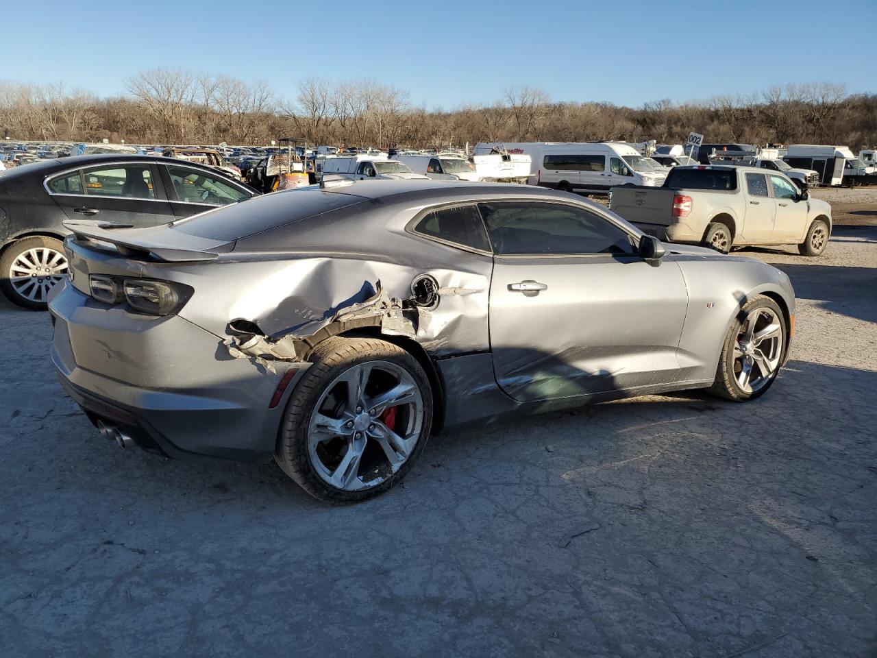 2021 Chevrolet Camaro - Image 3