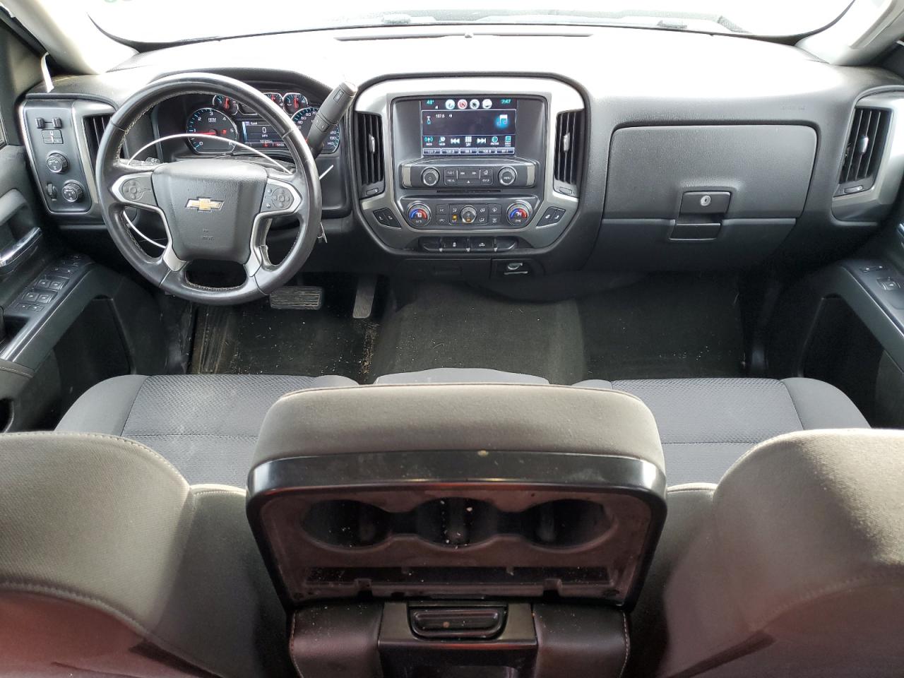 2017 Chevrolet Silverado - Image 8