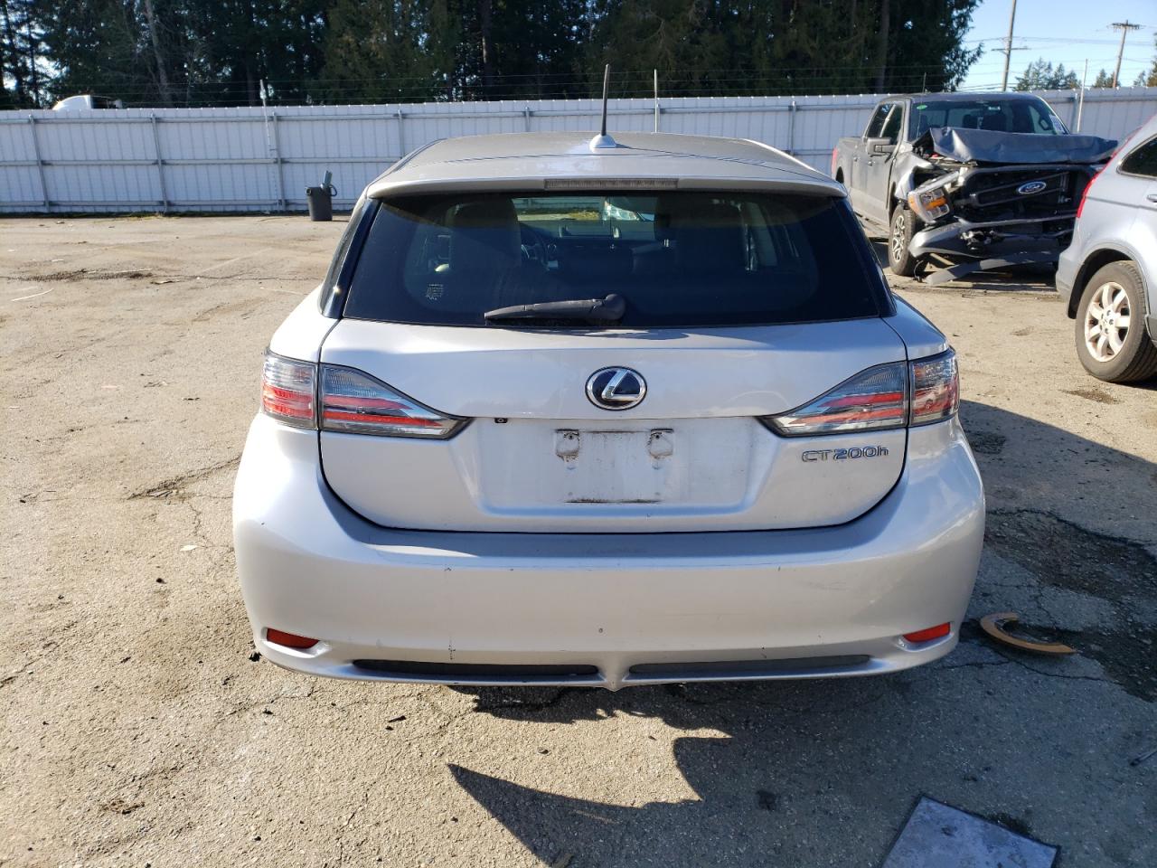 2012 Lexus CT - Image 6