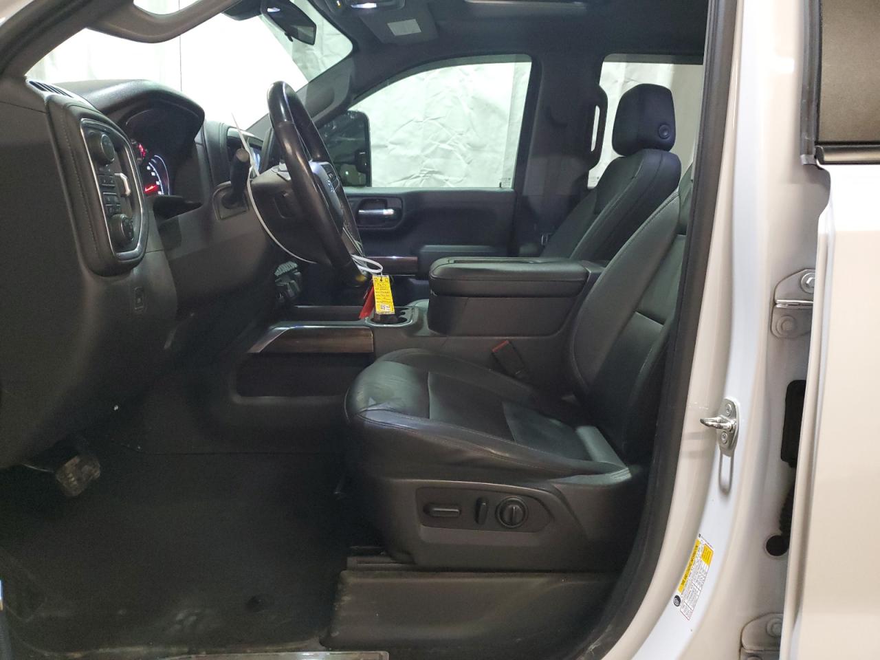 2021 Chevrolet Silverado - Image 7