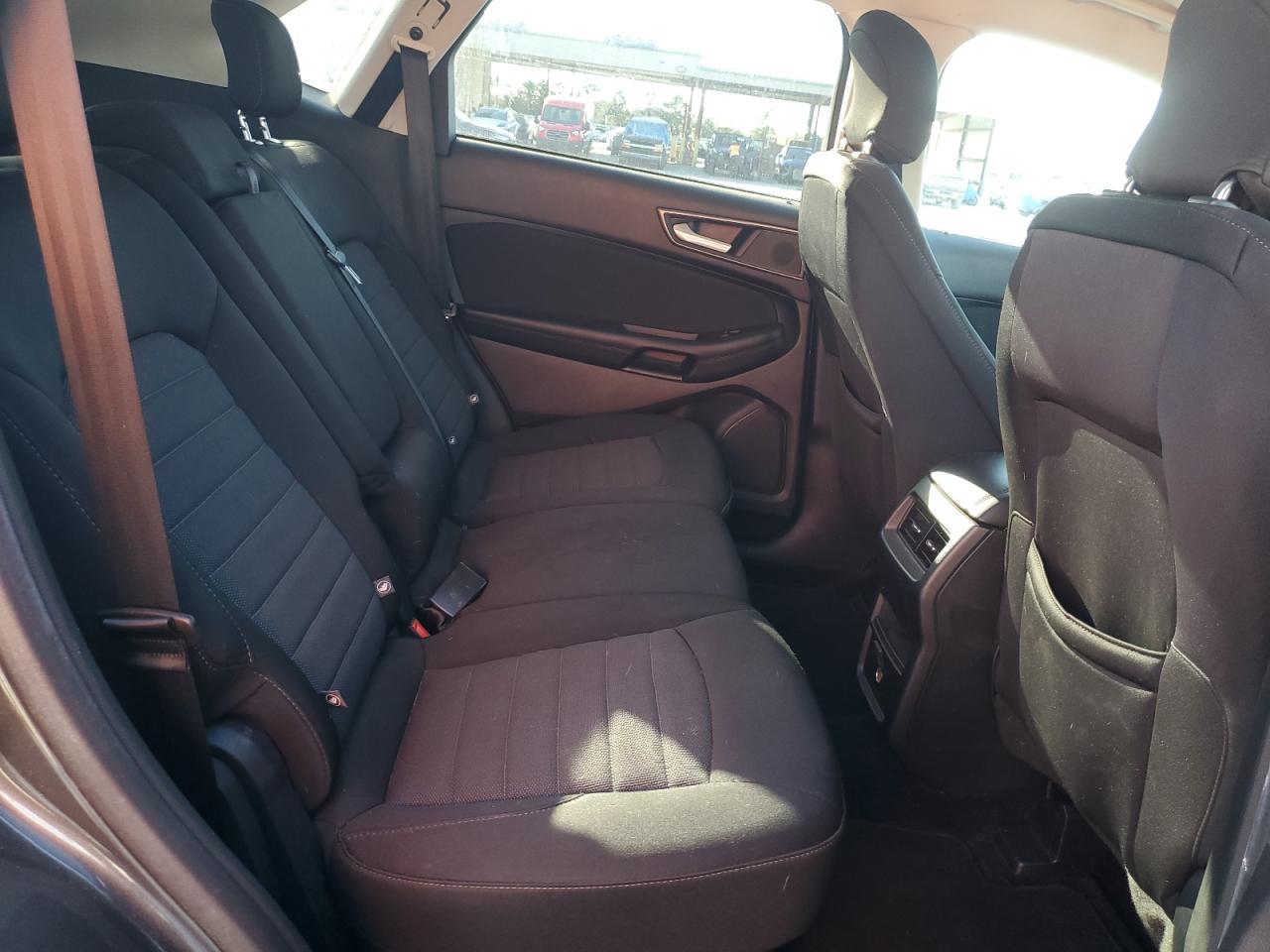2017 Ford Edge - Image 11