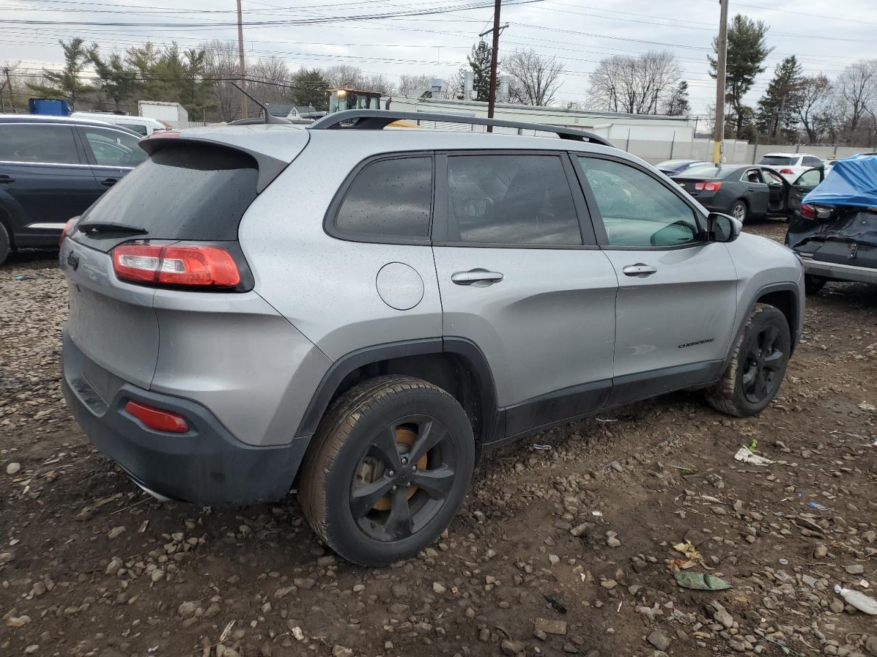 2015 Jeep Grand Cherokee - Image 3