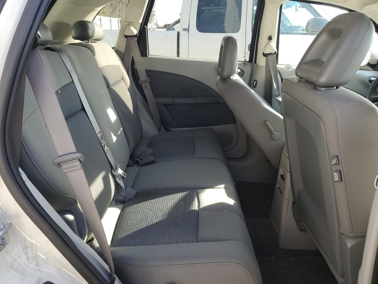 2008 Chrysler PT Cruiser - Image 10