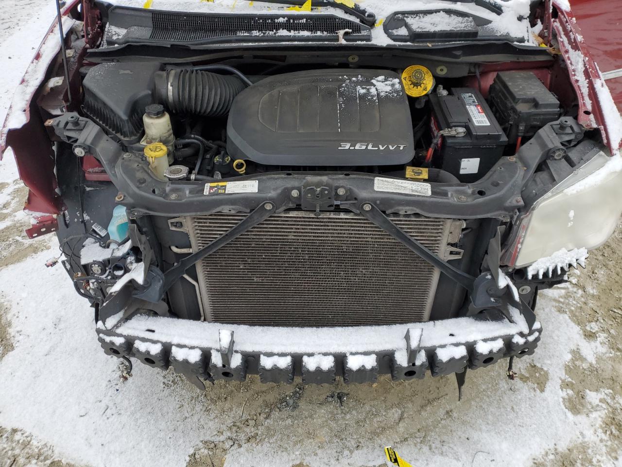 2014 Chrysler Town & Country - Image 12