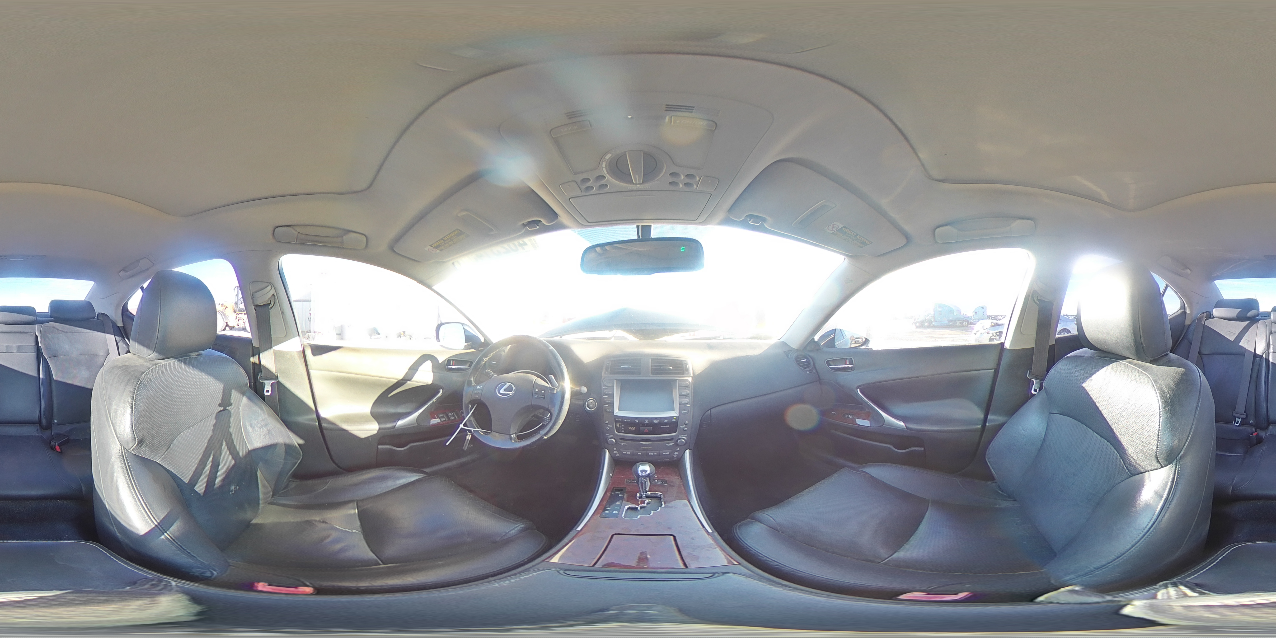 2007 Lexus IS - Image 12