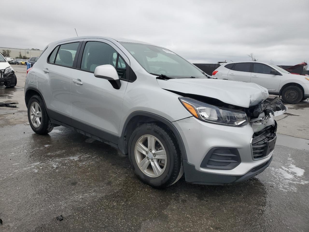 2020 Chevrolet Trax - Image 4