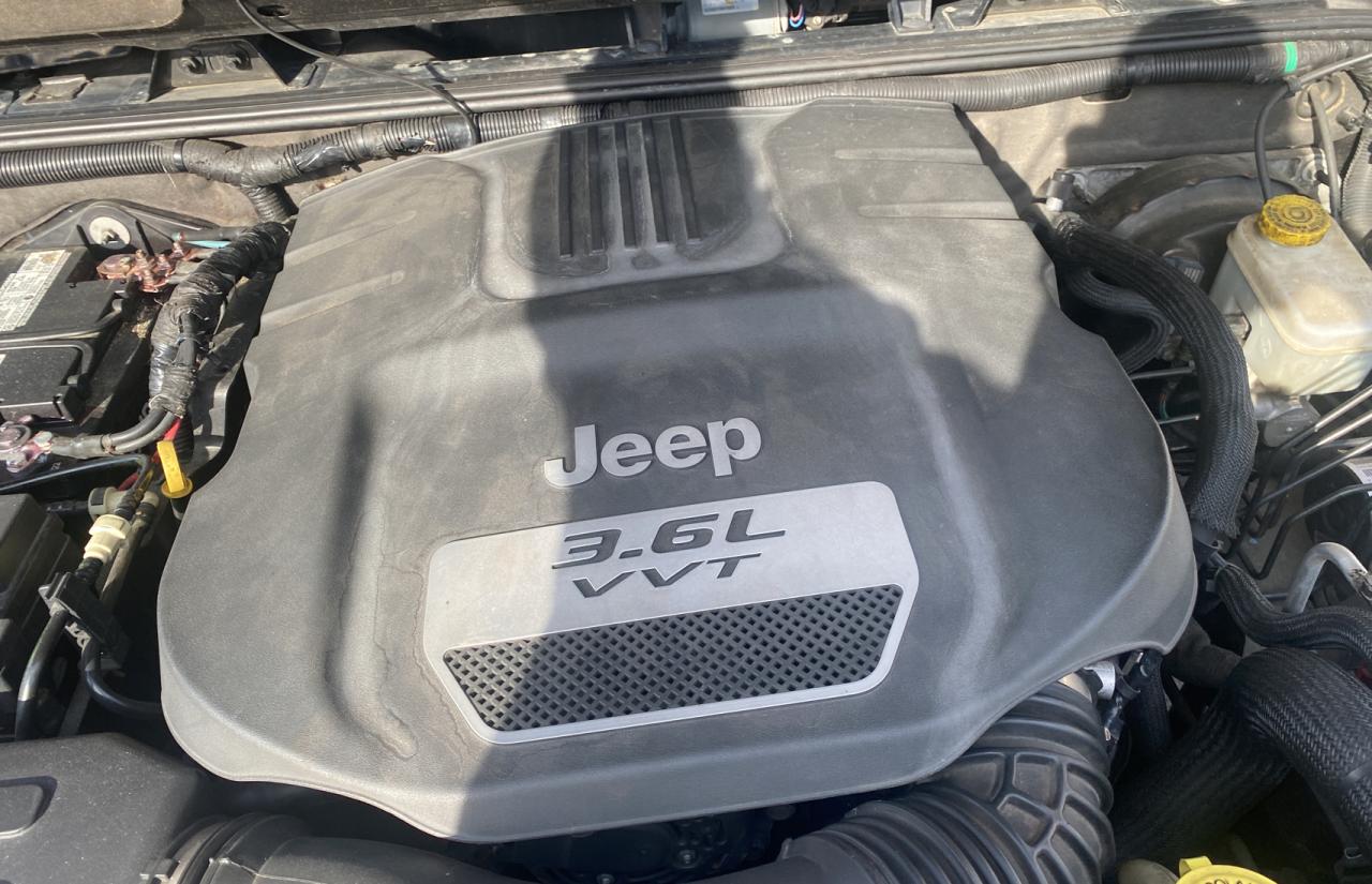 2012 Jeep Wrangler - Image 7