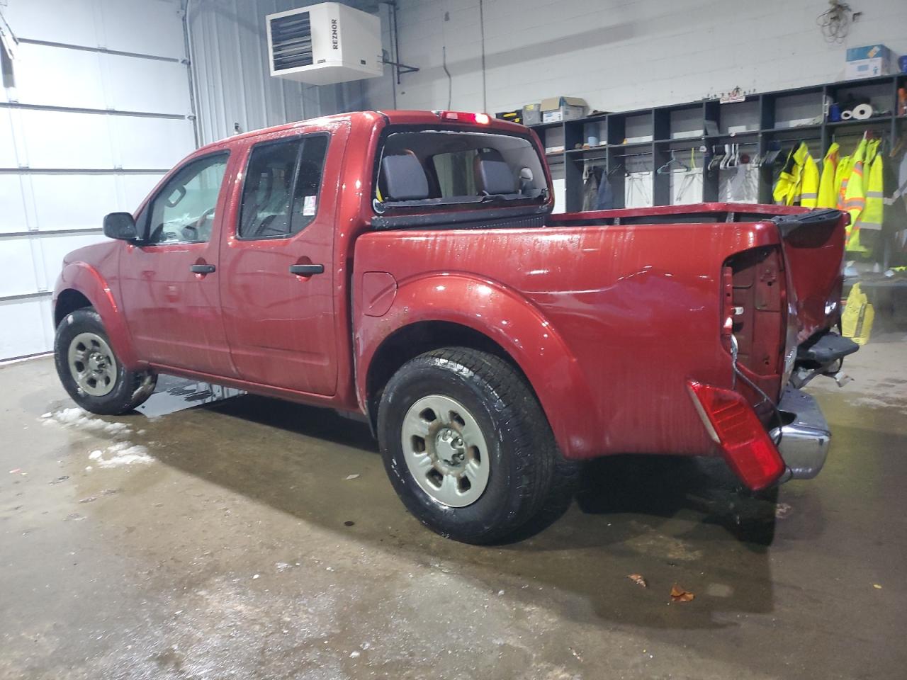 2013 Nissan Navara (Frontier) - Image 2