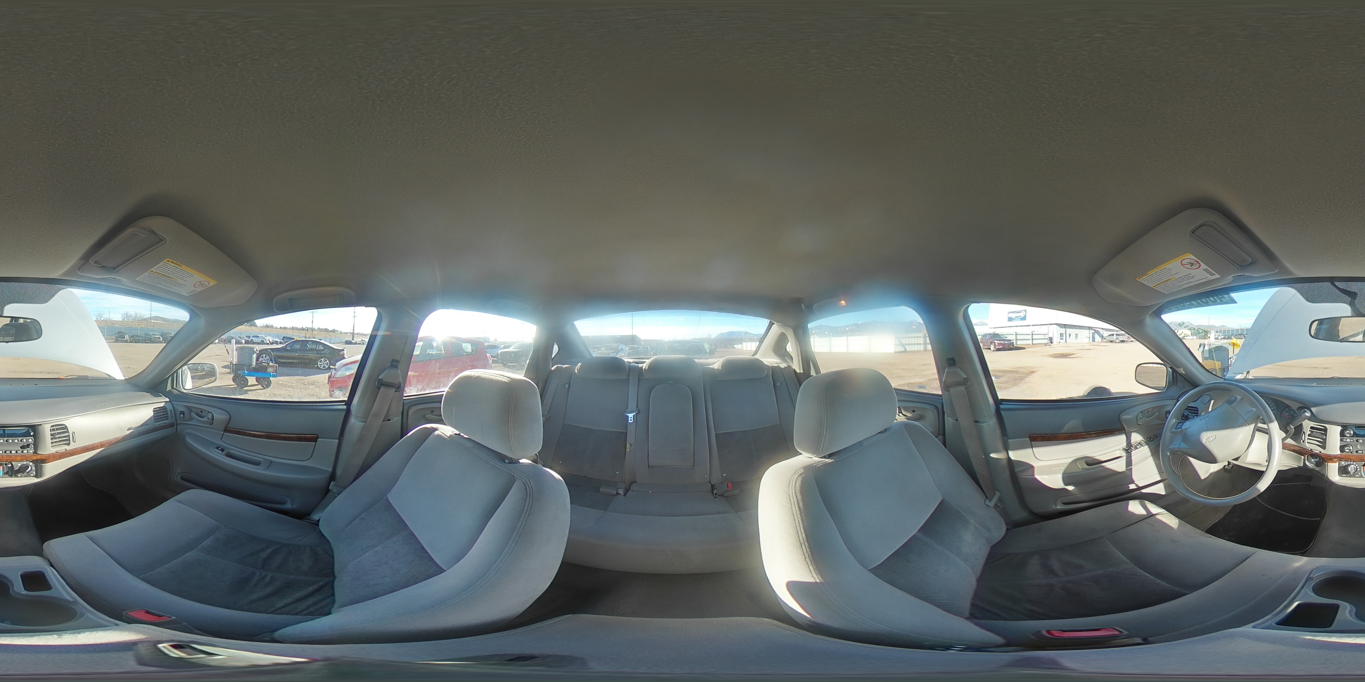 2005 Chevrolet Impala - Image 12