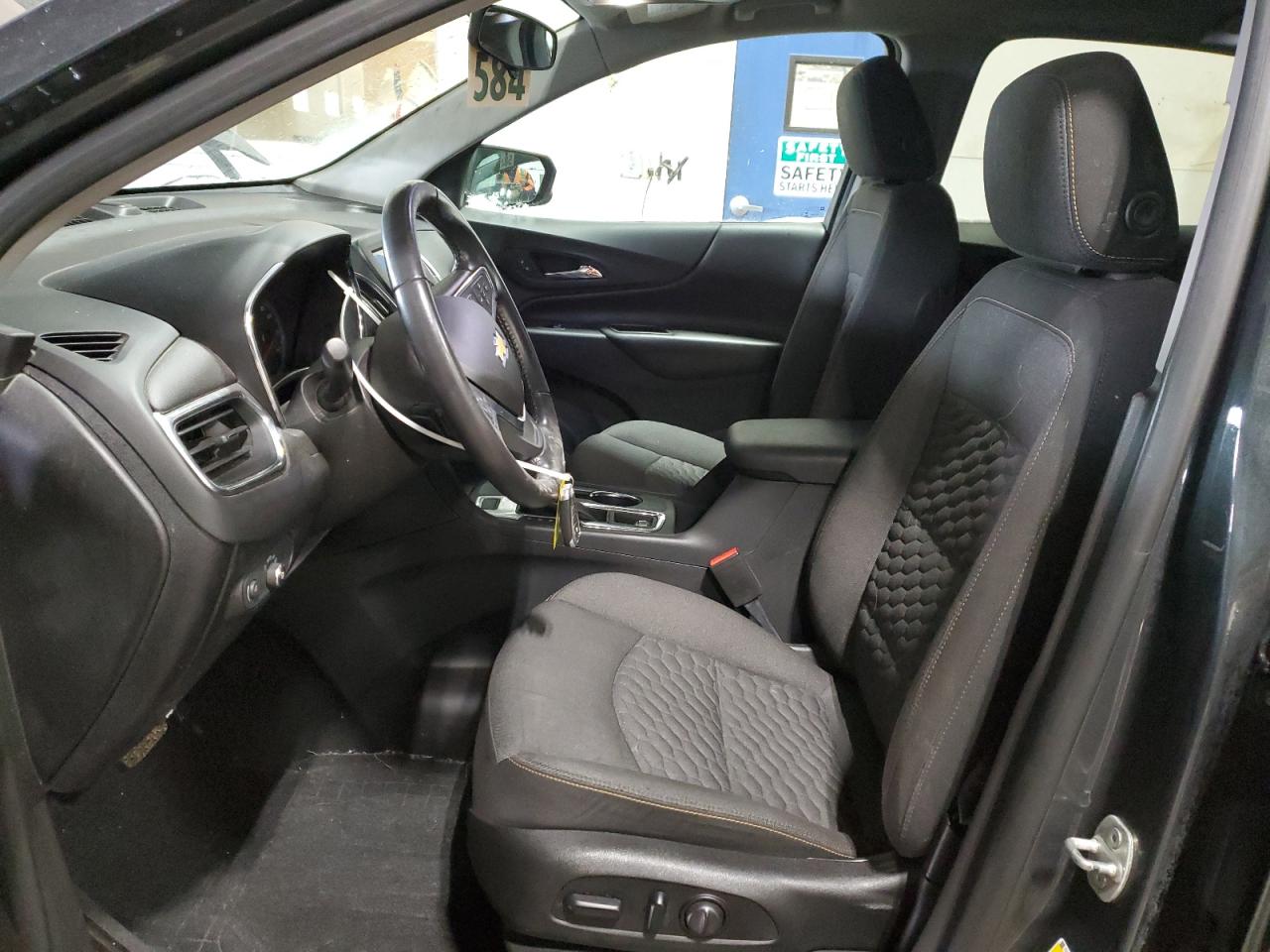2018 Chevrolet Equinox - Image 7