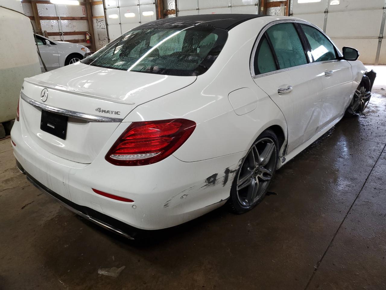 2019 Mercedes-Benz E-klasse - Image 3