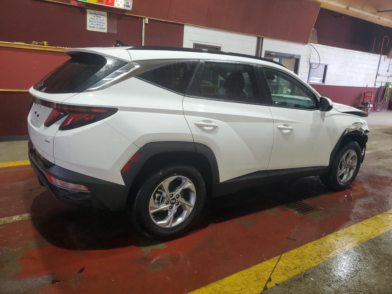 2024 Hyundai Tucson - Image 3