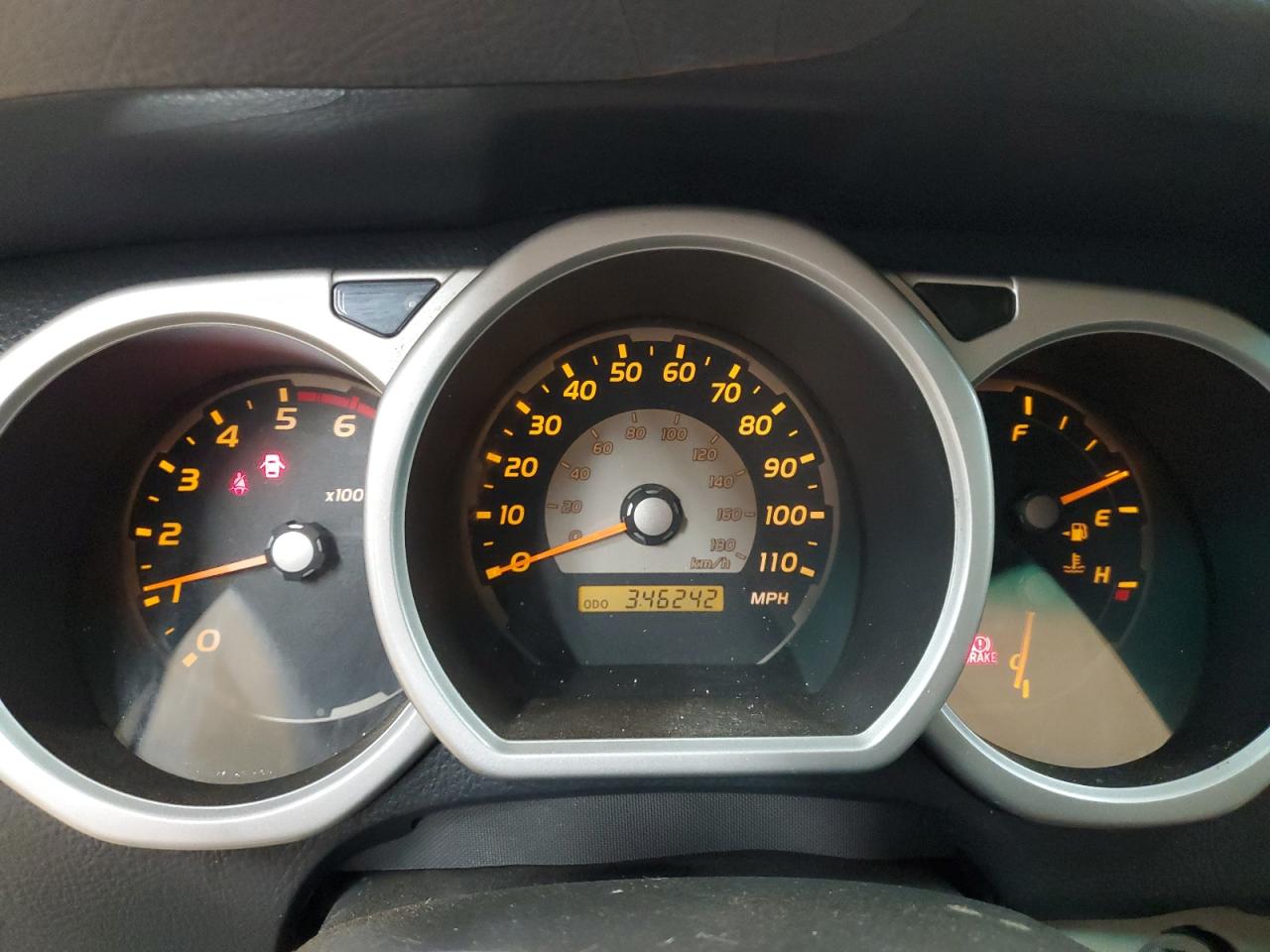 2004 Toyota 4Runner - Image 9