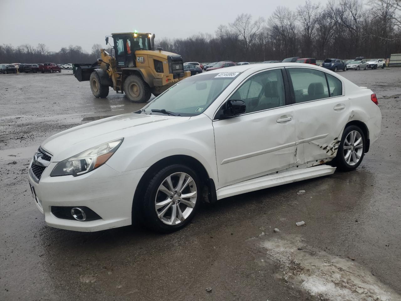 2014 Subaru Legacy - Image 1