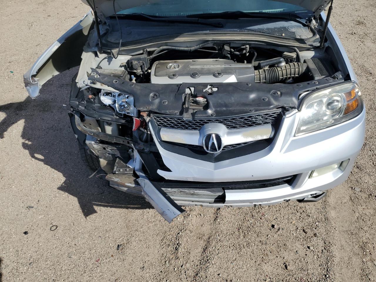 2004 Acura MDX - Image 14