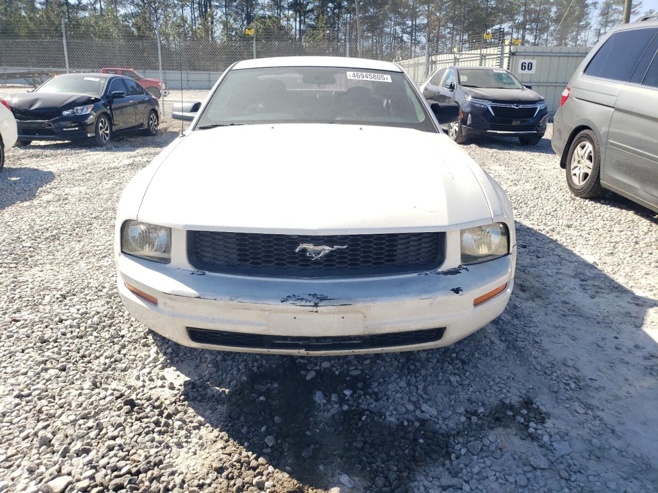 2009 Ford Mustang - Image 5