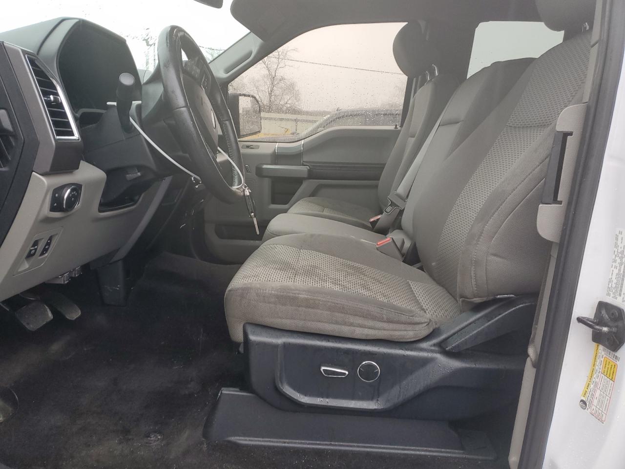 2015 Ford F-150 - Image 7