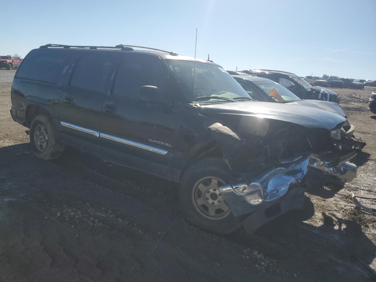 2005 GMC Yukon - Image 4