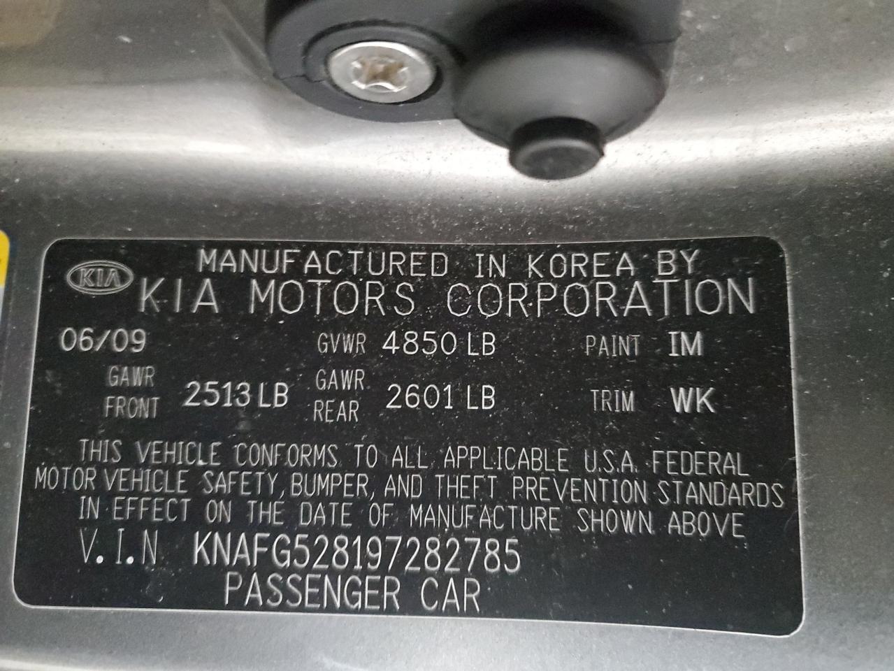 2009 Kia Rondo - Image 14