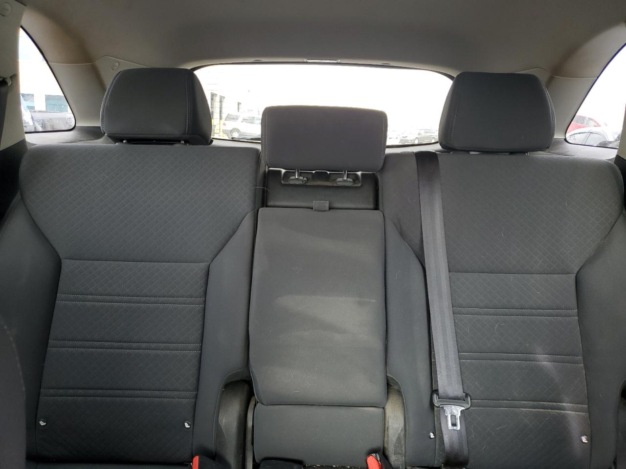 2016 Kia Sorento - Image 10