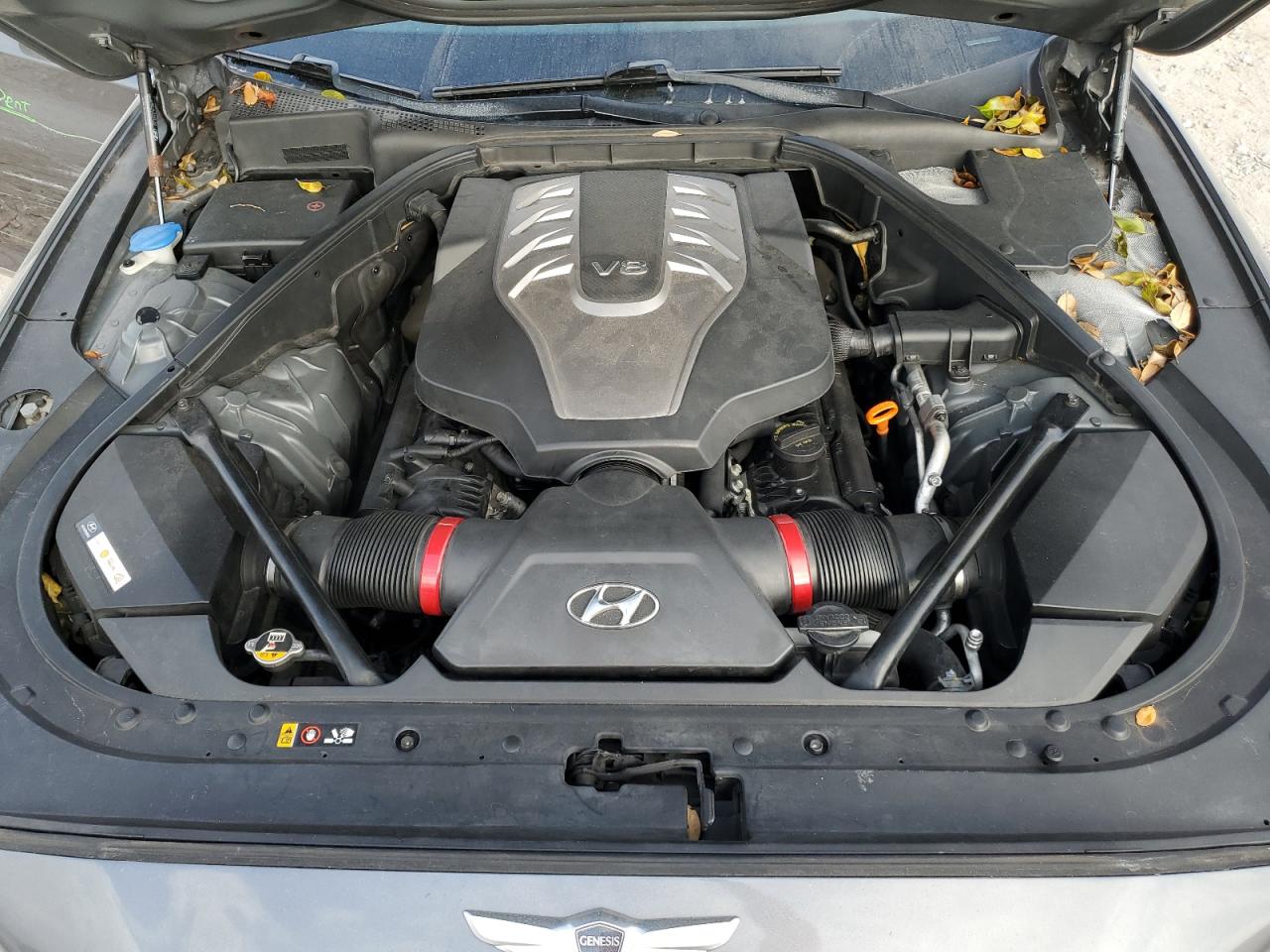 2015 Hyundai Genesis - Image 11