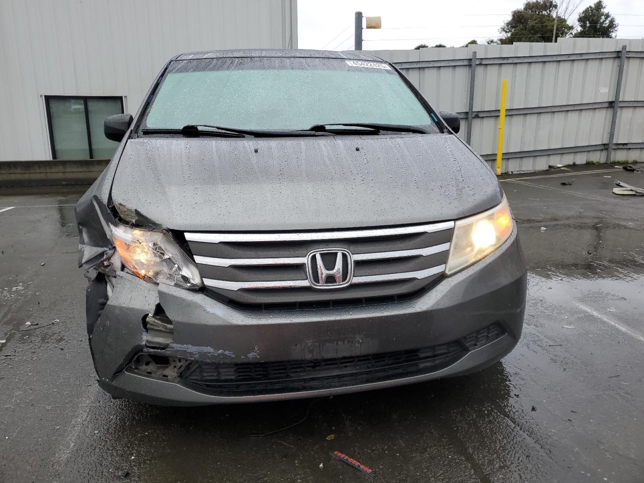 2012 Honda Odyssey - Image 5