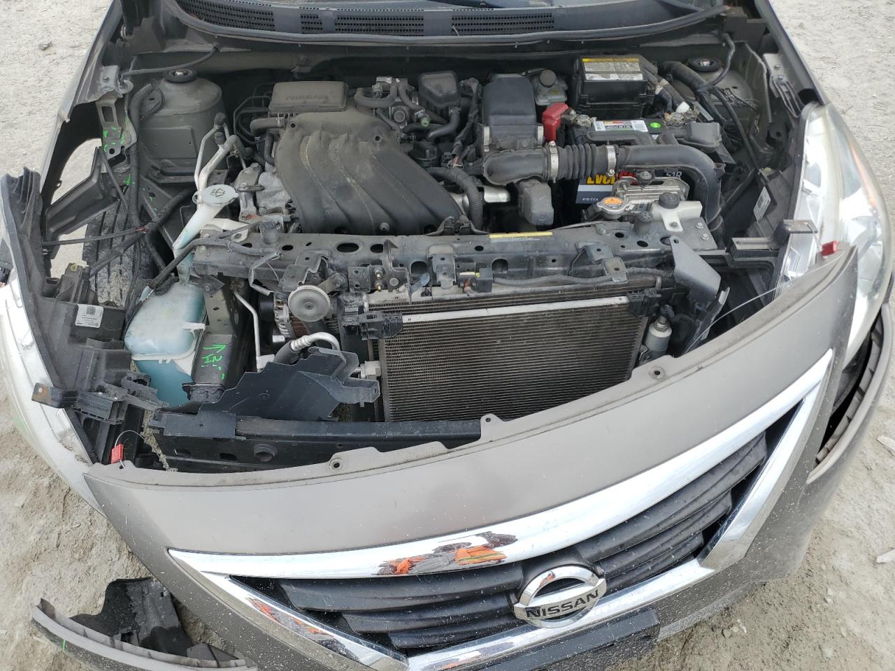 2017 Nissan Versa - Image 11