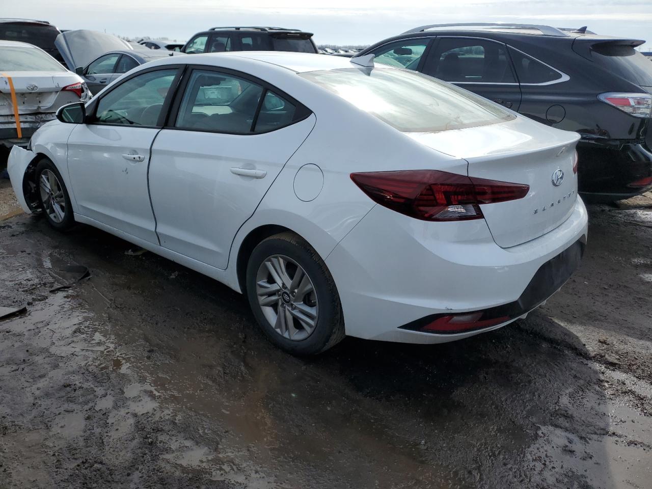 2020 Hyundai Elantra - Image 2