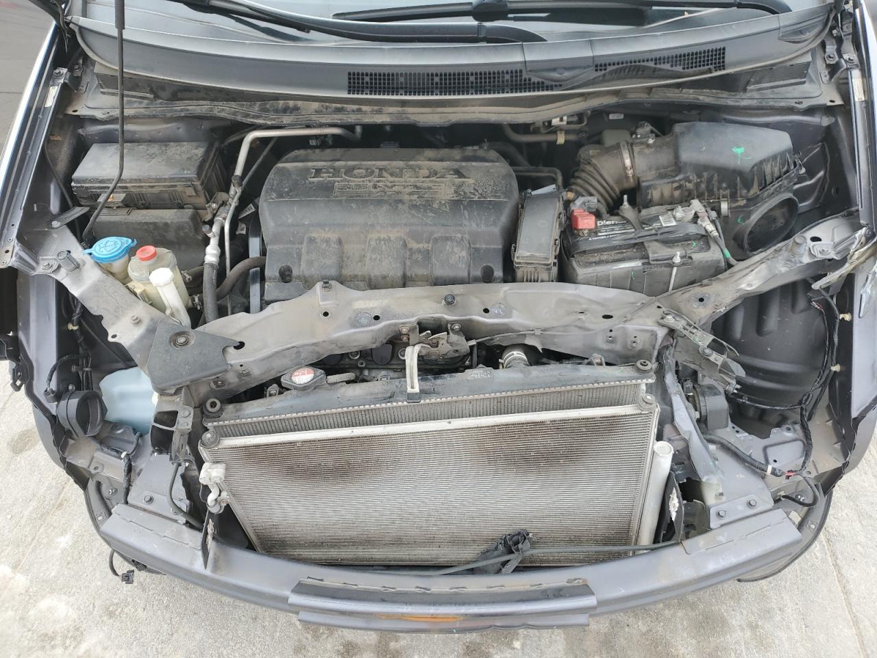 2016 Honda Odyssey - Image 12
