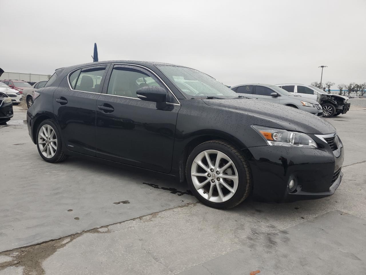 2012 Lexus CT - Image 4
