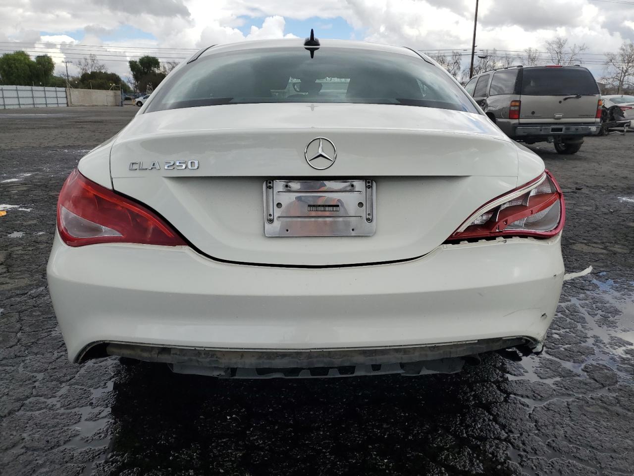 2018 Mercedes-Benz CLA-klasse - Image 6
