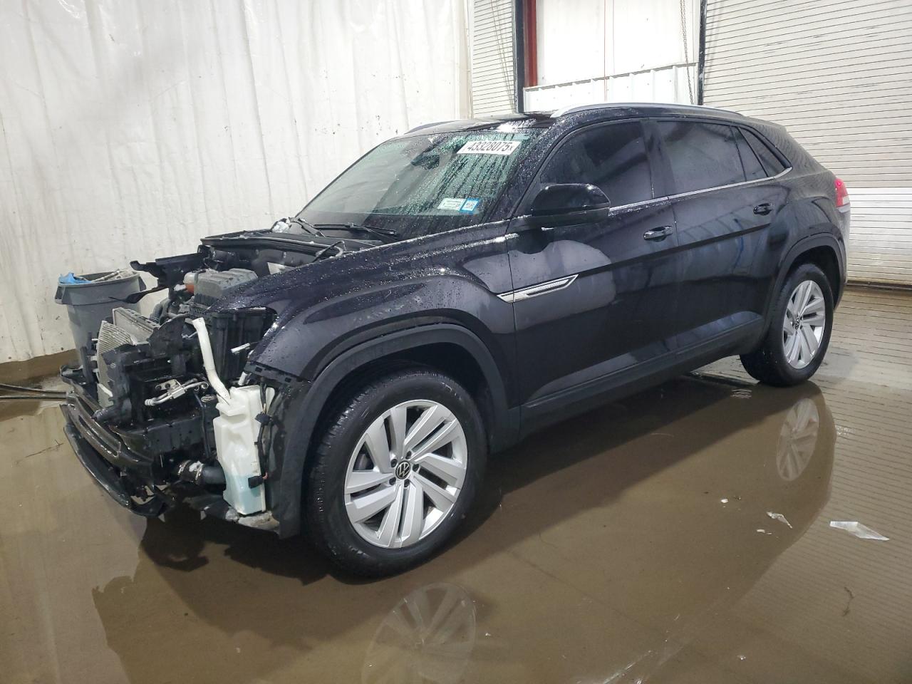 2021 Volkswagen Atlas - Image 1