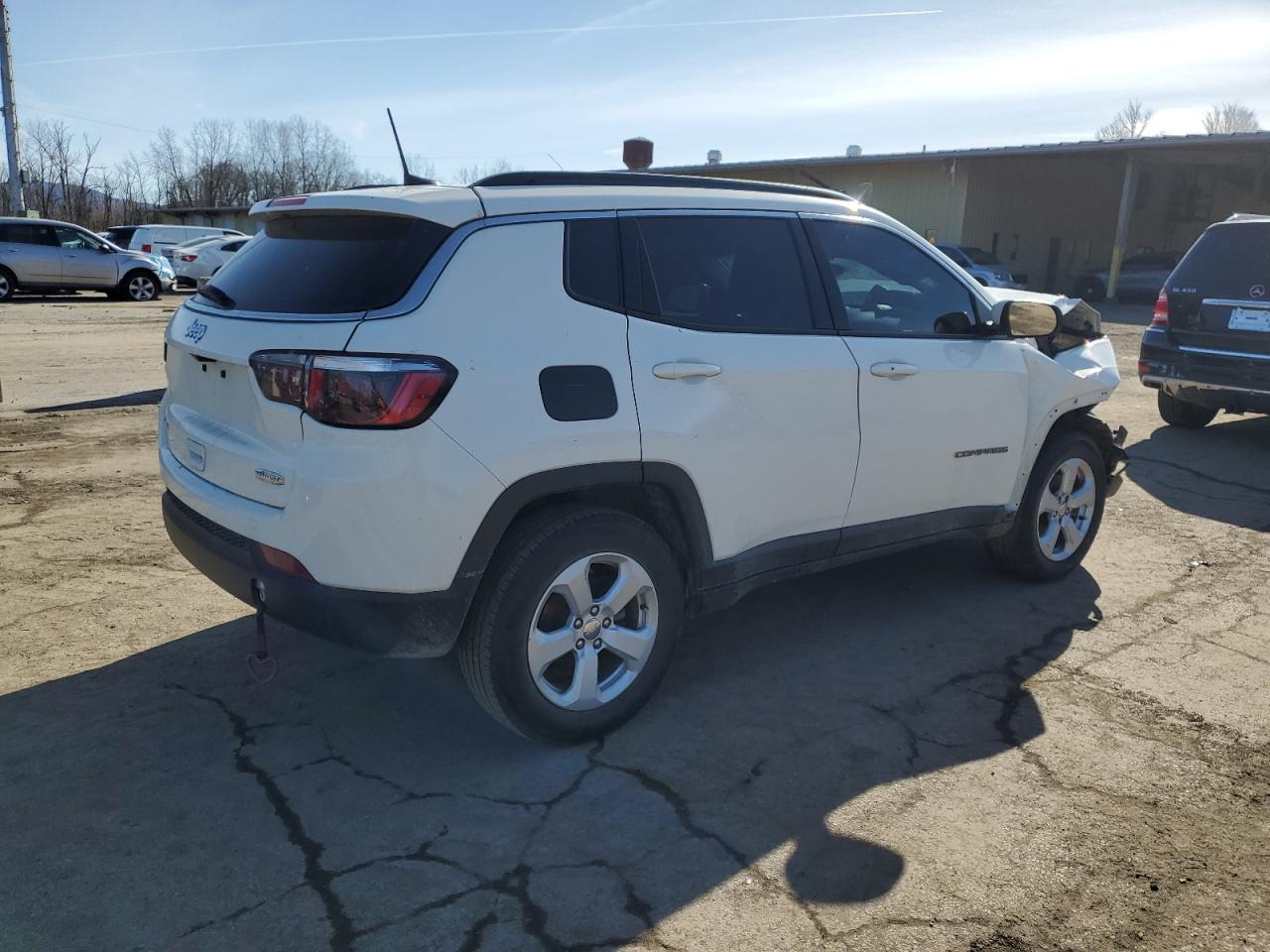 2019 Jeep Compass - Image 3