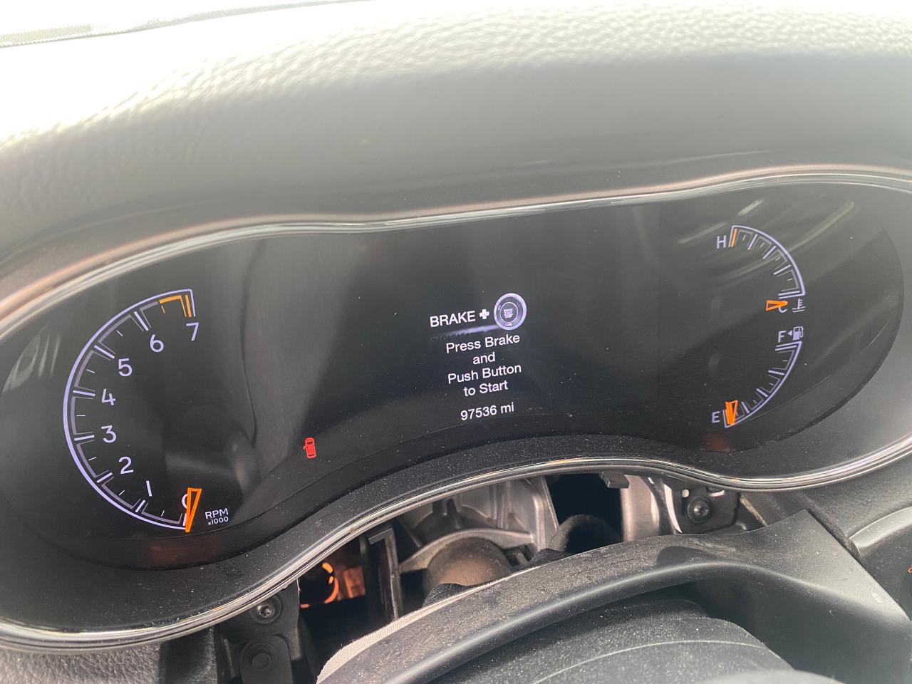 2018 Jeep Grand Cherokee - Image 9