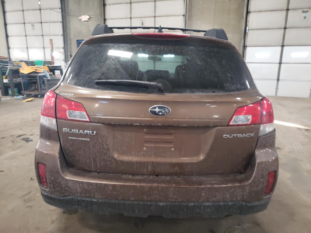 2011 Subaru Outback - Image 6