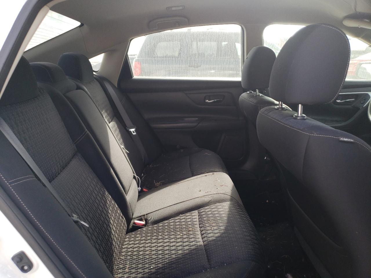 2016 Nissan Altima - Image 11