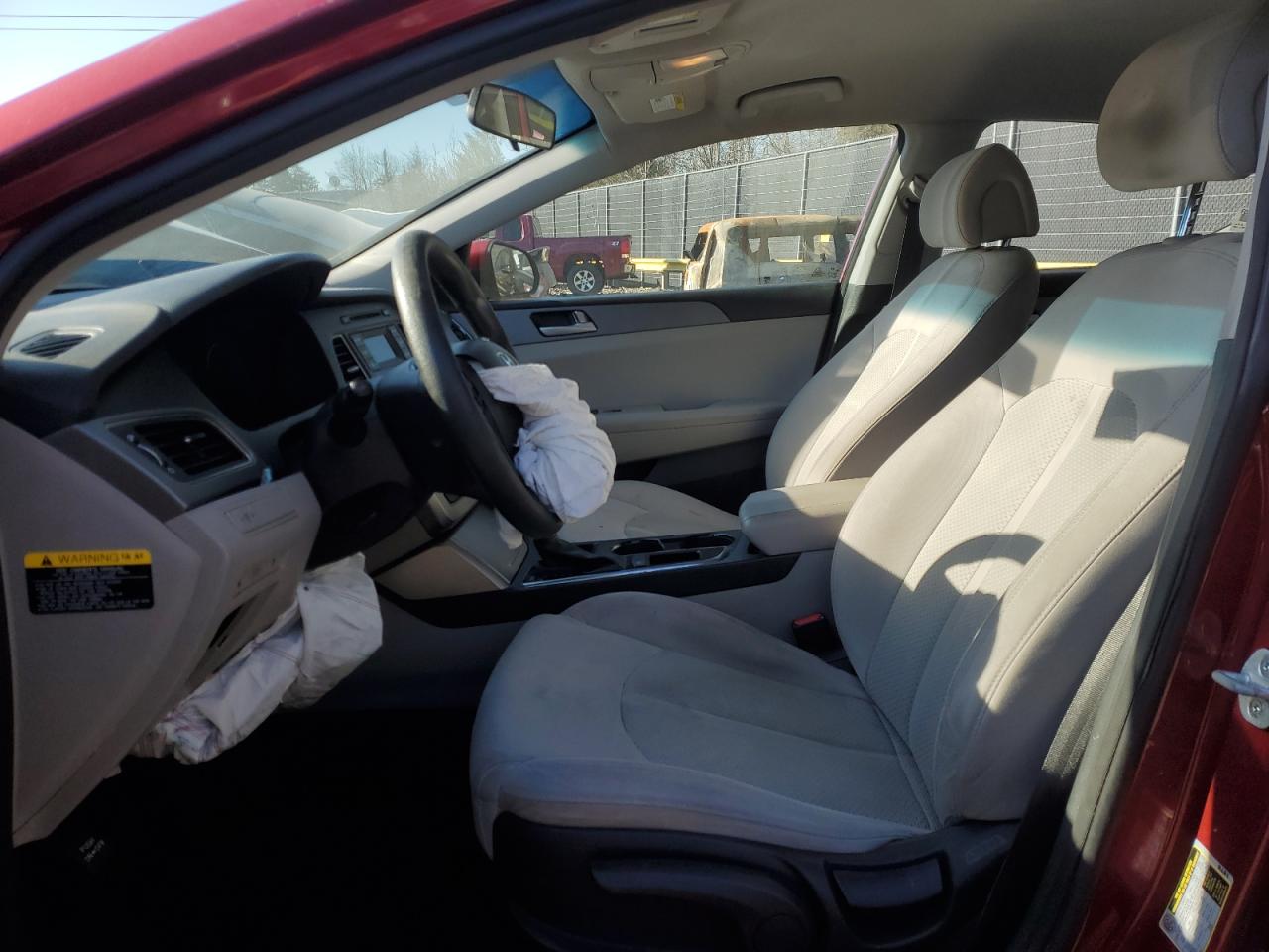 2015 Hyundai Sonata - Image 7