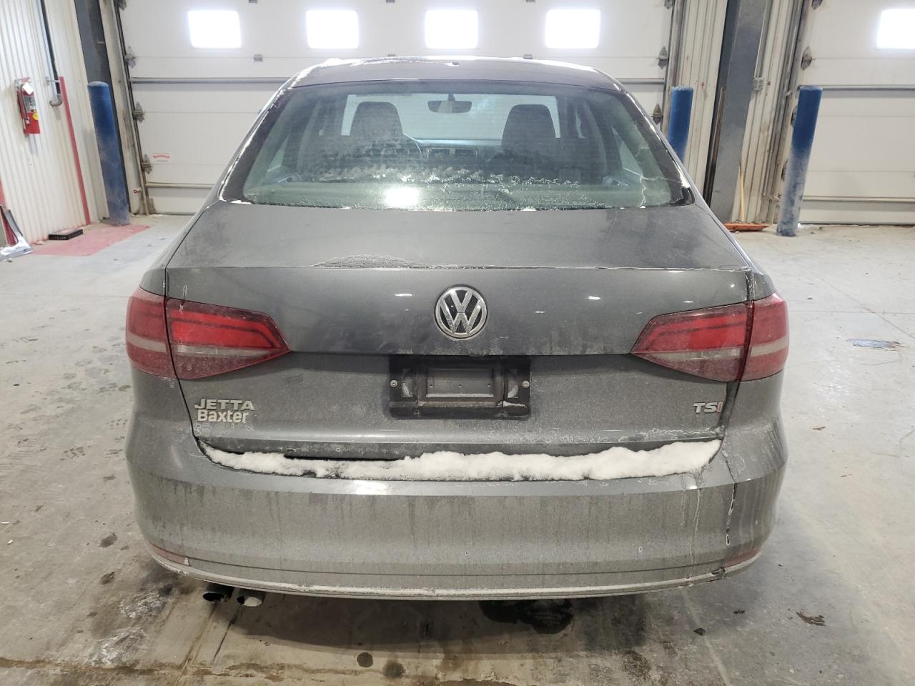 2017 Volkswagen Jetta - Image 6