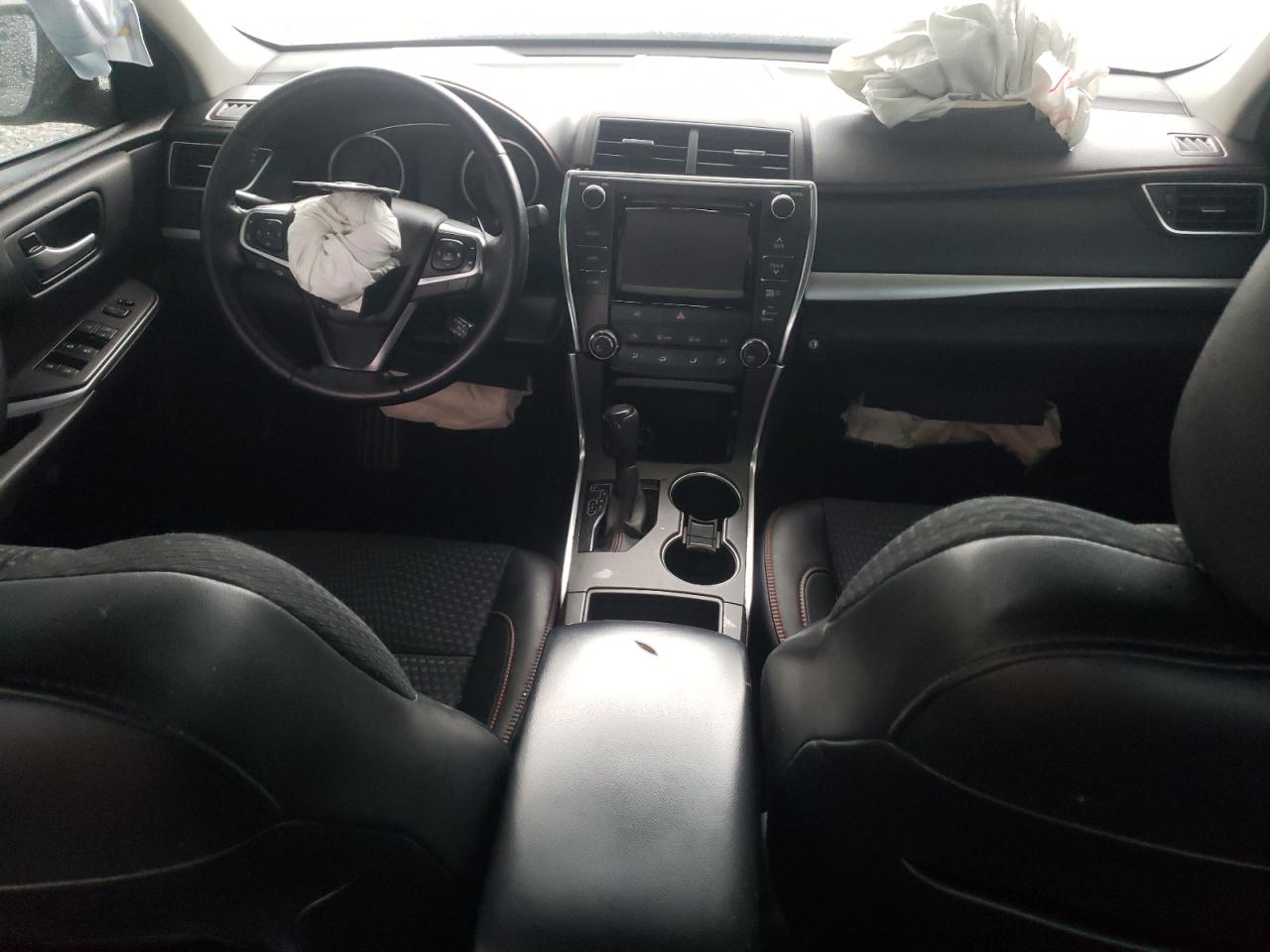 2015 Toyota Camry - Image 8