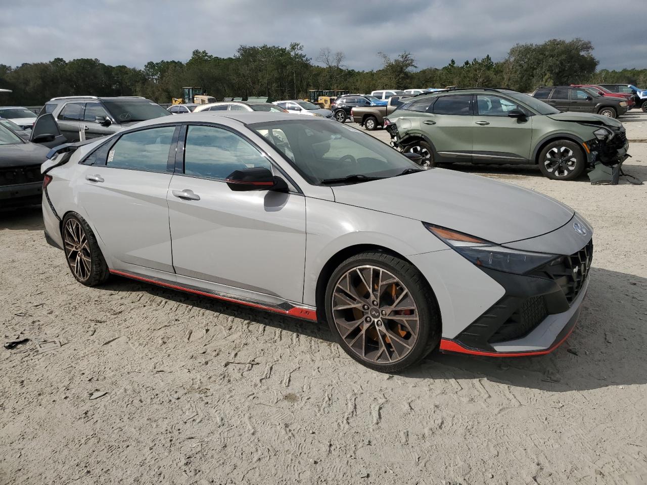 2022 Hyundai Elantra - Image 4