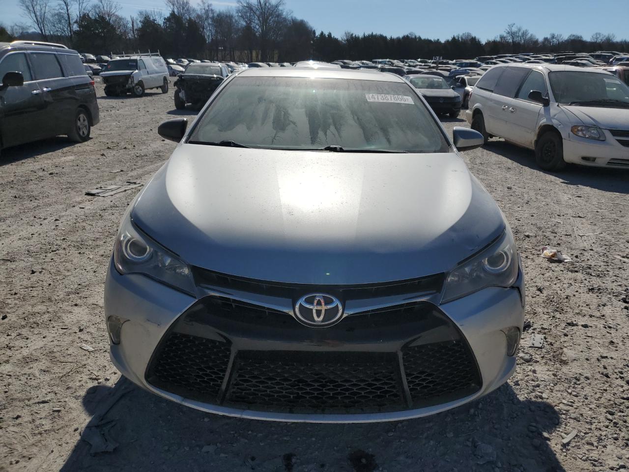 2015 Toyota Camry - Image 5