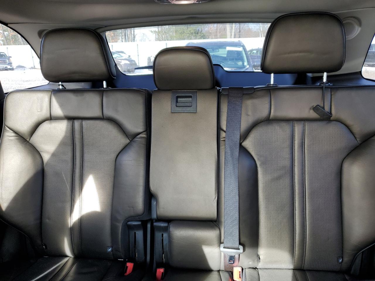 2012 Lincoln MKX - Image 10