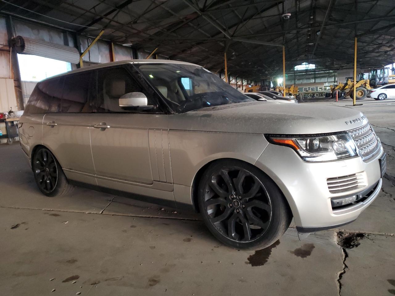 2013 Land Rover Range Rover - Image 4