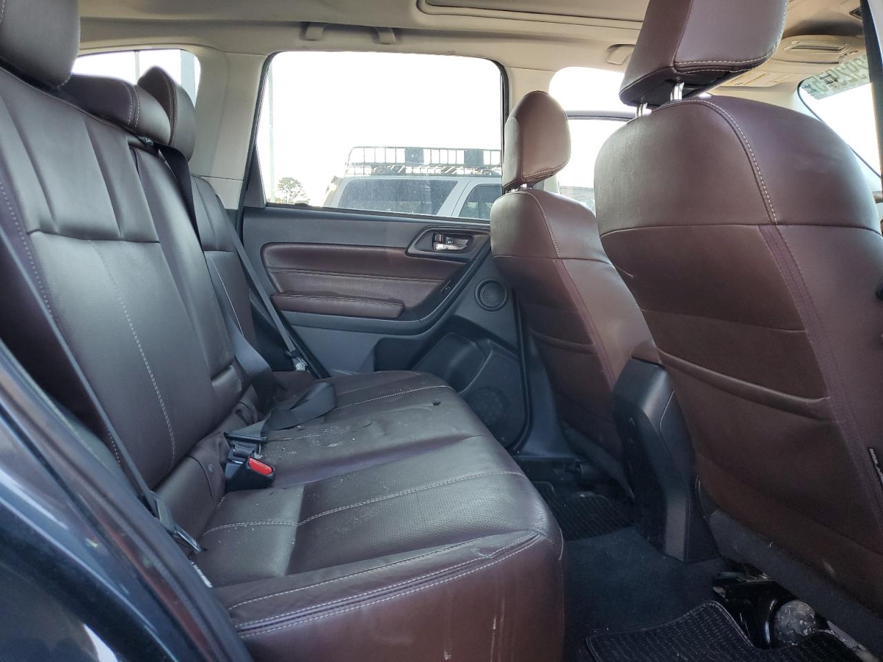 2017 Subaru Forester - Image 11